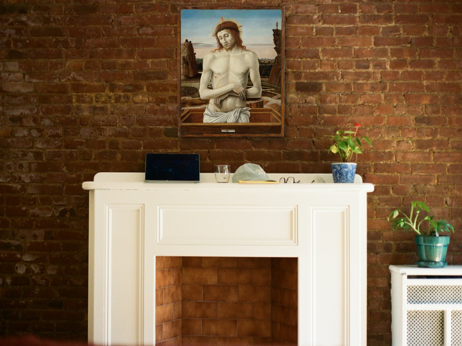 Imago Pietatis (Pietà), printed and hung in a room